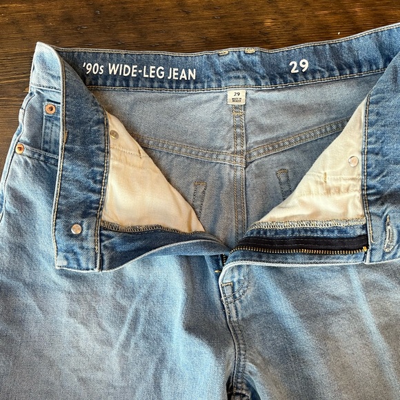 J. Crew High-rise '90s wide-leg jean in Morningside wash. Size 29 - Picture 5 of 6